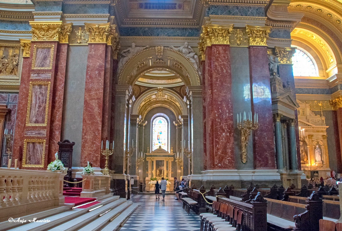 St. Stephèns Church in Budapest.